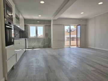 Apartamento T4 para Venda em Amora