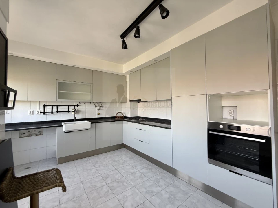 Apartamento T2 para Venda em Queluz e Belas Foto 21