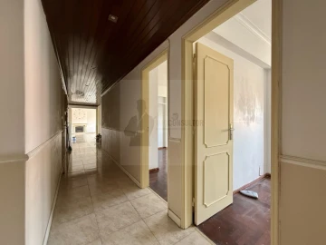 Apartamento T2 para Venda em Queluz e Belas
