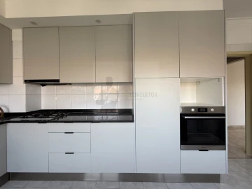 Apartamento T2 para Venda em Queluz e Belas