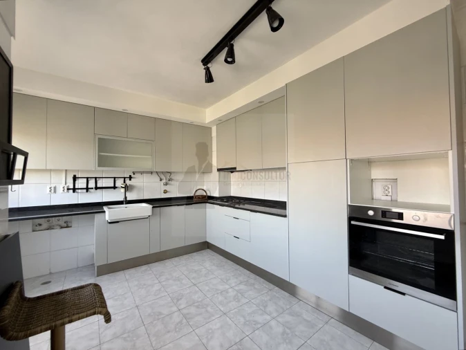 Apartamento T2 para Venda em Queluz e Belas Foto 21