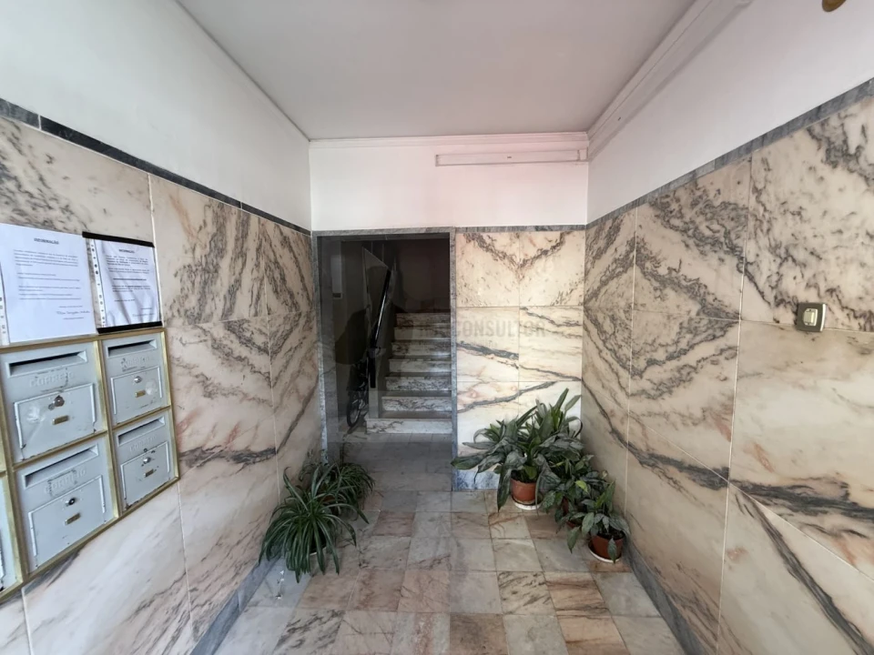 Apartamento T2 para Venda em Odivelas Foto 22