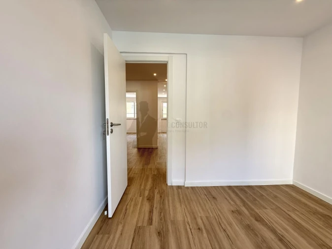 Apartamento T2 para Venda em Odivelas Foto 20