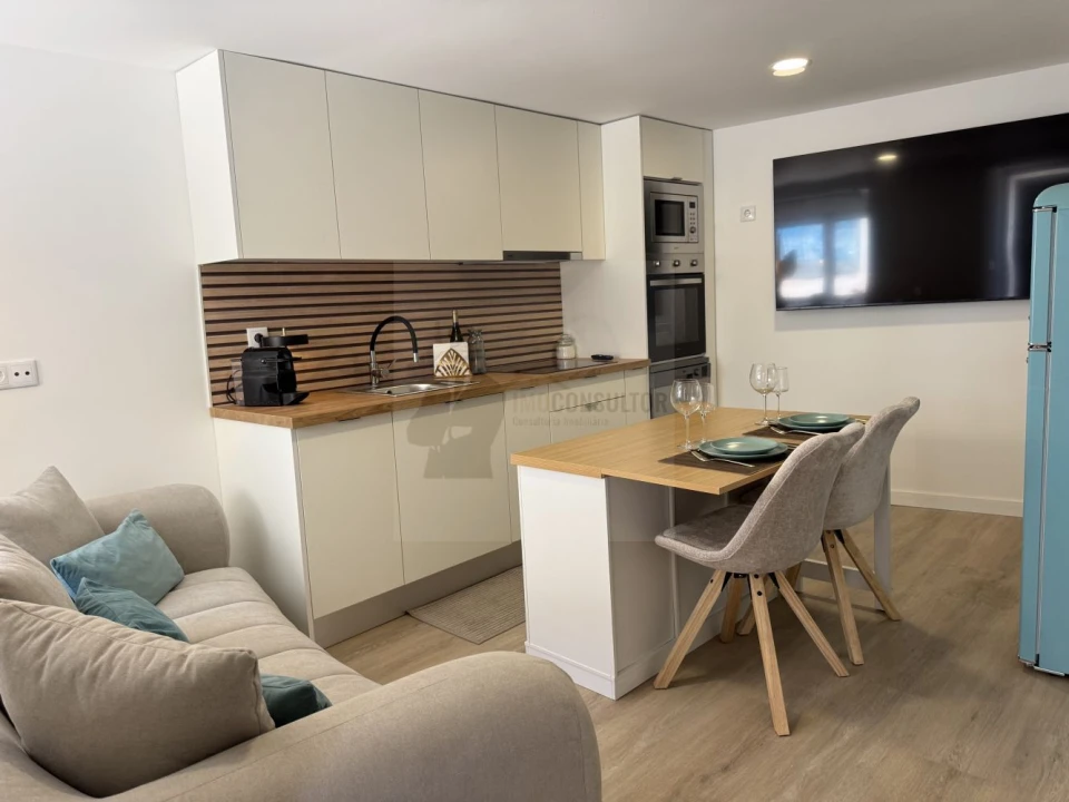 Apartamento T1 para Venda em Agualva e Mira-Sintra Foto 27