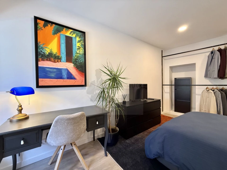 Apartamento T1 para Venda em Agualva e Mira-Sintra Foto 16