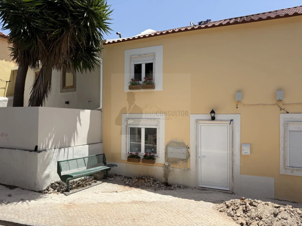 Moradia T1 para Venda em Agualva e Mira-Sintra Foto 40