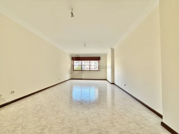 Apartamento T2 para Venda em Algueirão-Mem Martins