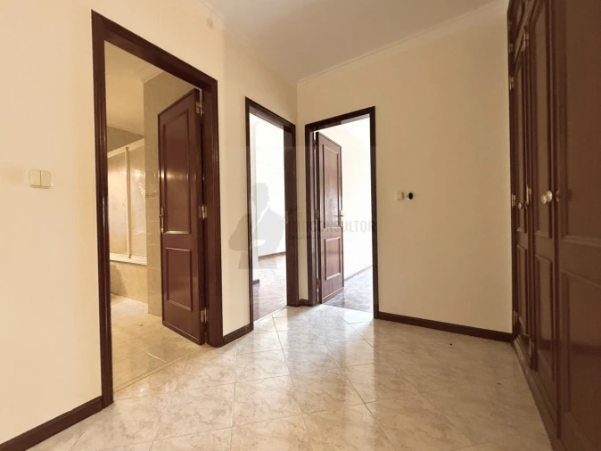 Apartamento T2 para Venda em Algueirão-Mem Martins Foto 9