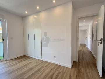 Apartamento T2 para Venda em Águas Livres