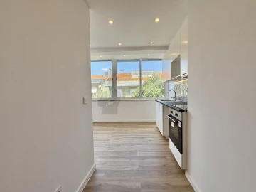 Apartamento T2 para Venda em Águas Livres