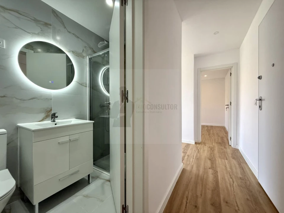 Apartamento T2 para Venda em Águas Livres Foto 9
