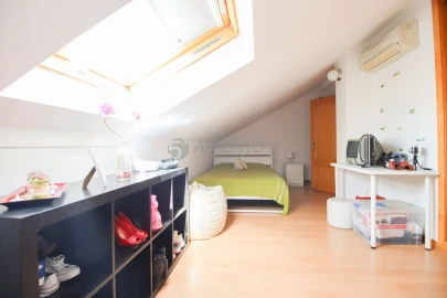 Apartamento T4 para Venda em Samouco
