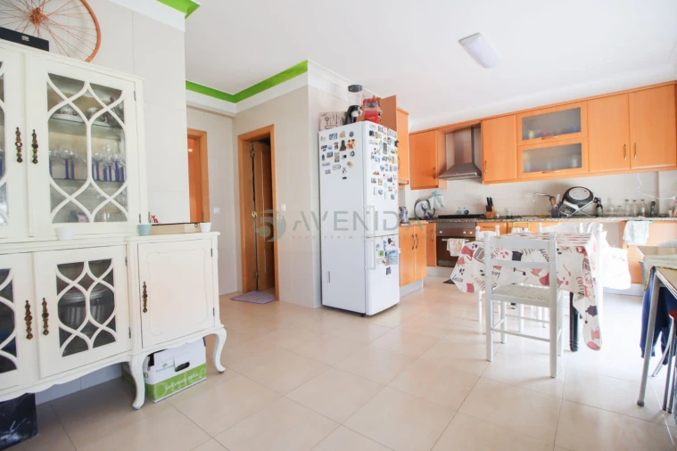 Apartamento T4 para Venda em Samouco Foto 4