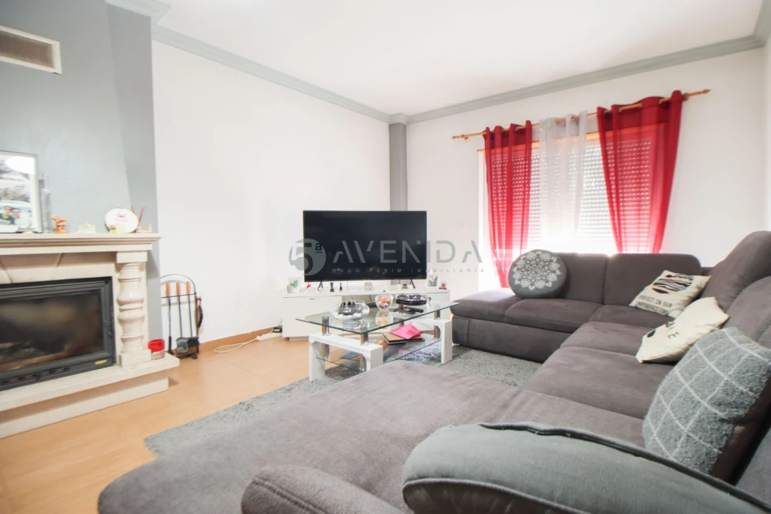 Apartamento T4 para Venda em Samouco Foto 2