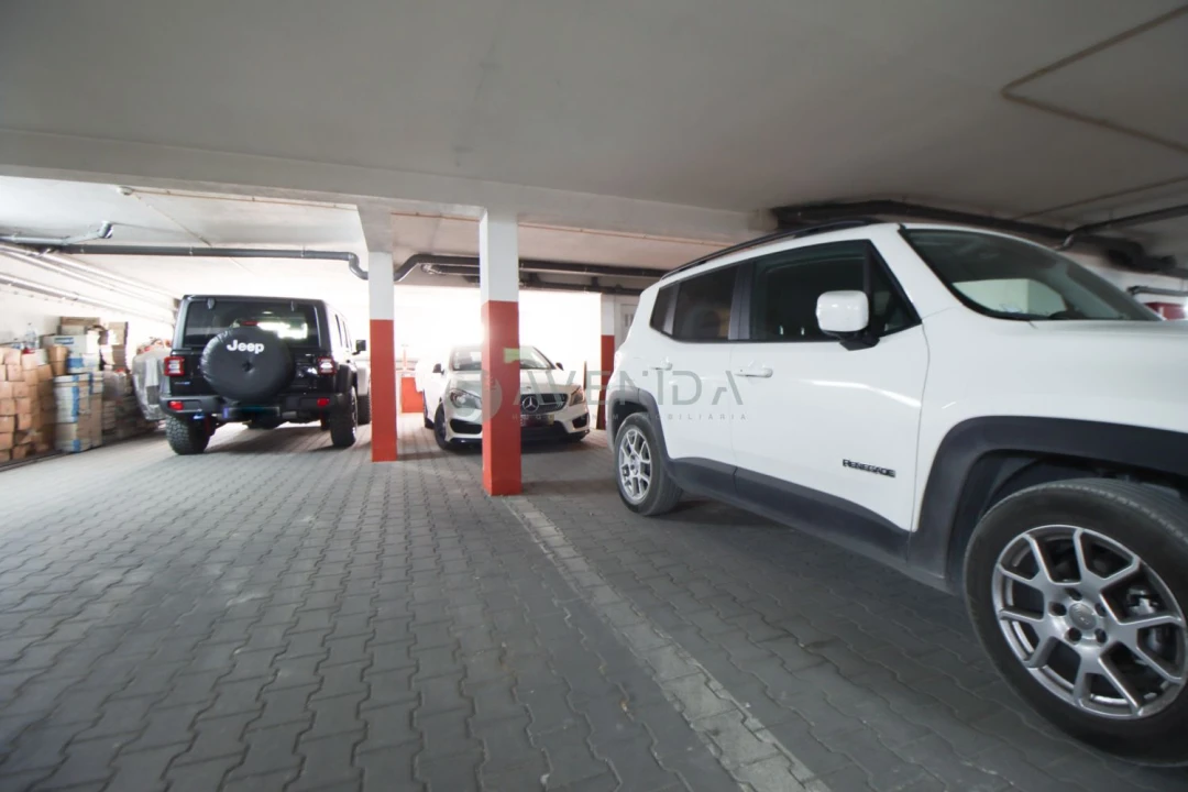 Apartamento T4 para Venda em Samouco Foto 31