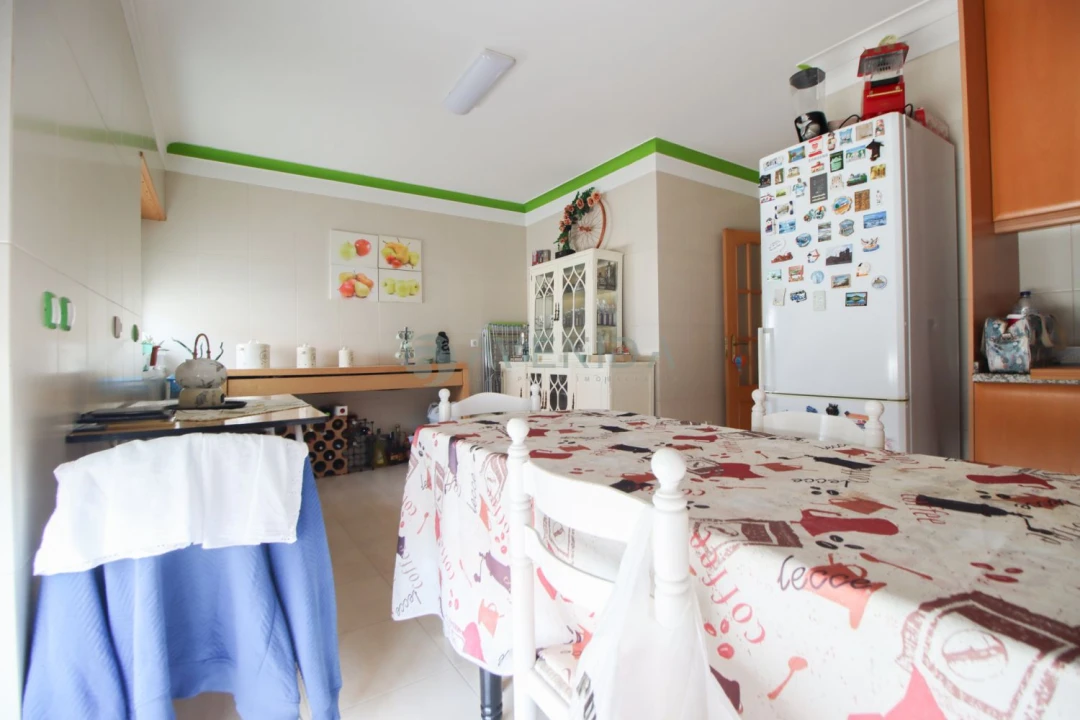 Apartamento T4 para Venda em Samouco Foto 8