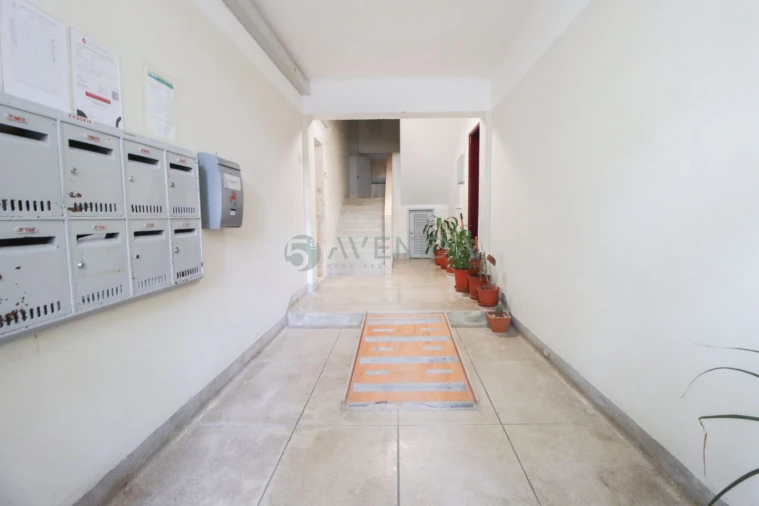 Apartamento T2 para Venda em Benfica Foto 28
