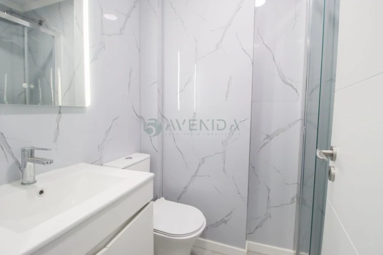 Apartamento T2 para Venda em Benfica Foto 23