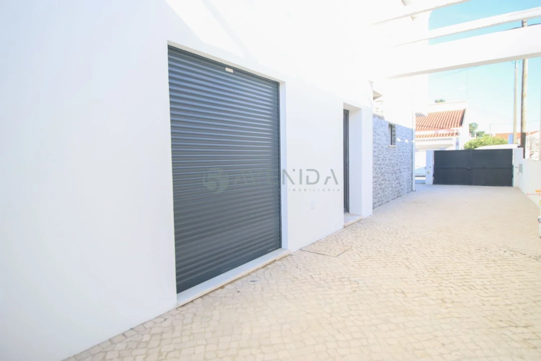 Moradia T3 para Venda em Fernao Ferro Foto 5