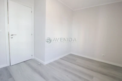 Apartamento T3 para Venda em Laranjeiro e Feijó