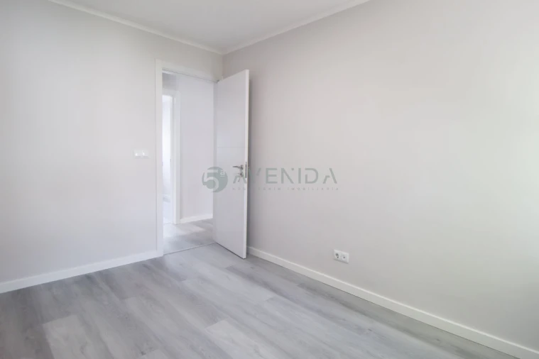 Apartamento T3 para Venda em Laranjeiro e Feijó Foto 12