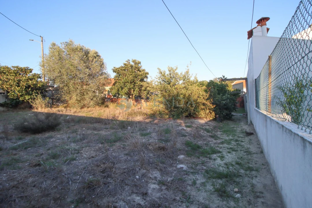 Terreno para Venda em Alto do Seixalinho, Santo André e Verderena Foto 2