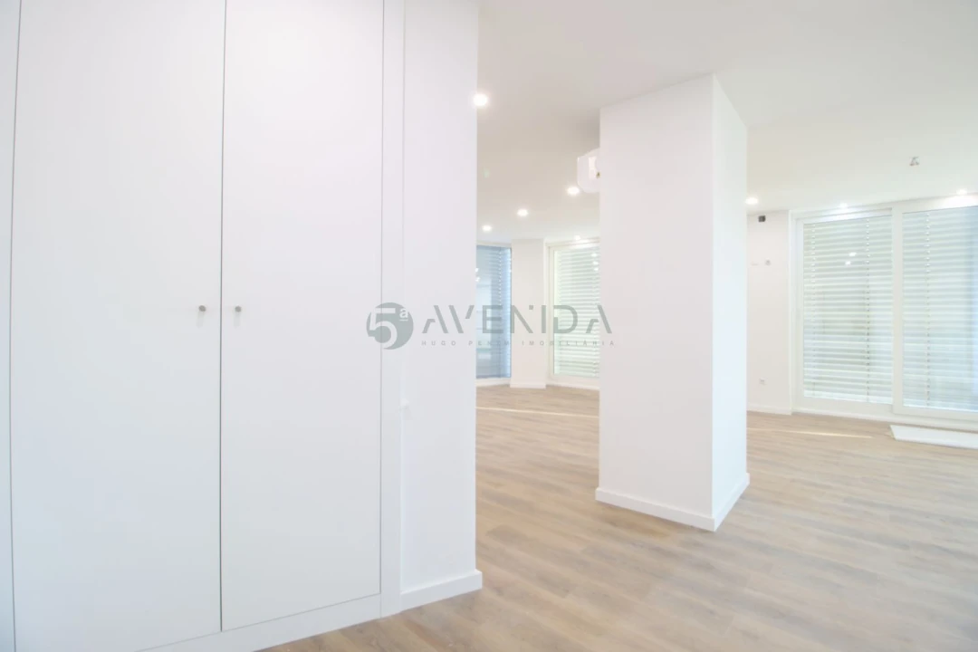 Apartamento T4 para Venda em Alto do Seixalinho, Santo André e Verderena Foto 6