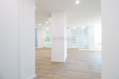 Apartamento T4 para Venda em Alto do Seixalinho, Santo André e Verderena