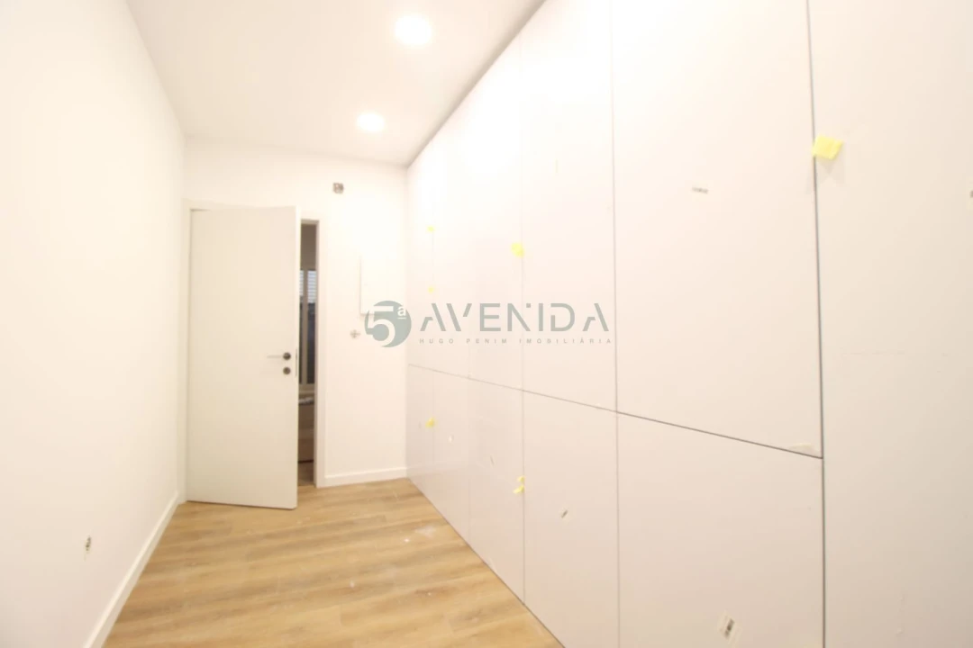 Apartamento T4 para Venda em Alto do Seixalinho, Santo André e Verderena Foto 28