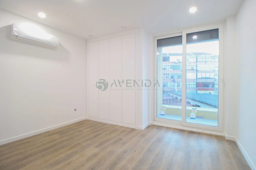 Apartamento T4 para Venda em Alto do Seixalinho, Santo André e Verderena Foto 21
