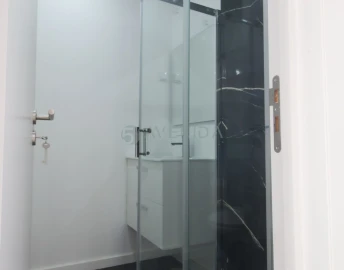 Apartamento T4 para Venda em Águas Livres