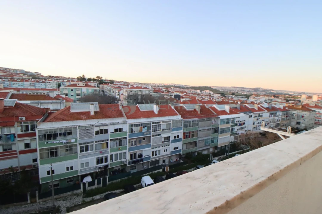 Apartamento T4 para Venda em Águas Livres Foto 20