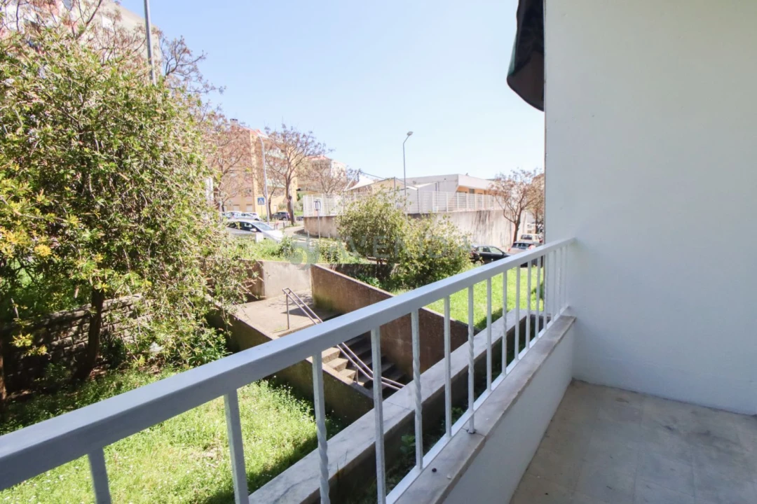 Apartamento T3 para Venda em Falagueira-Venda Nova Foto 7