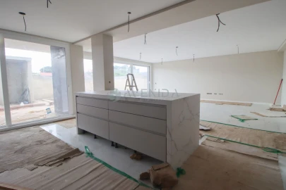 Moradia T5 para Venda em Alhos Vedros