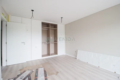 Moradia T5 para Venda em Alhos Vedros