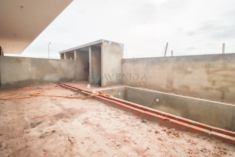 Moradia T5 para Venda em Alhos Vedros Foto 24