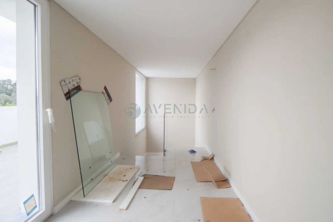 Moradia T5 para Venda em Alhos Vedros Foto 23