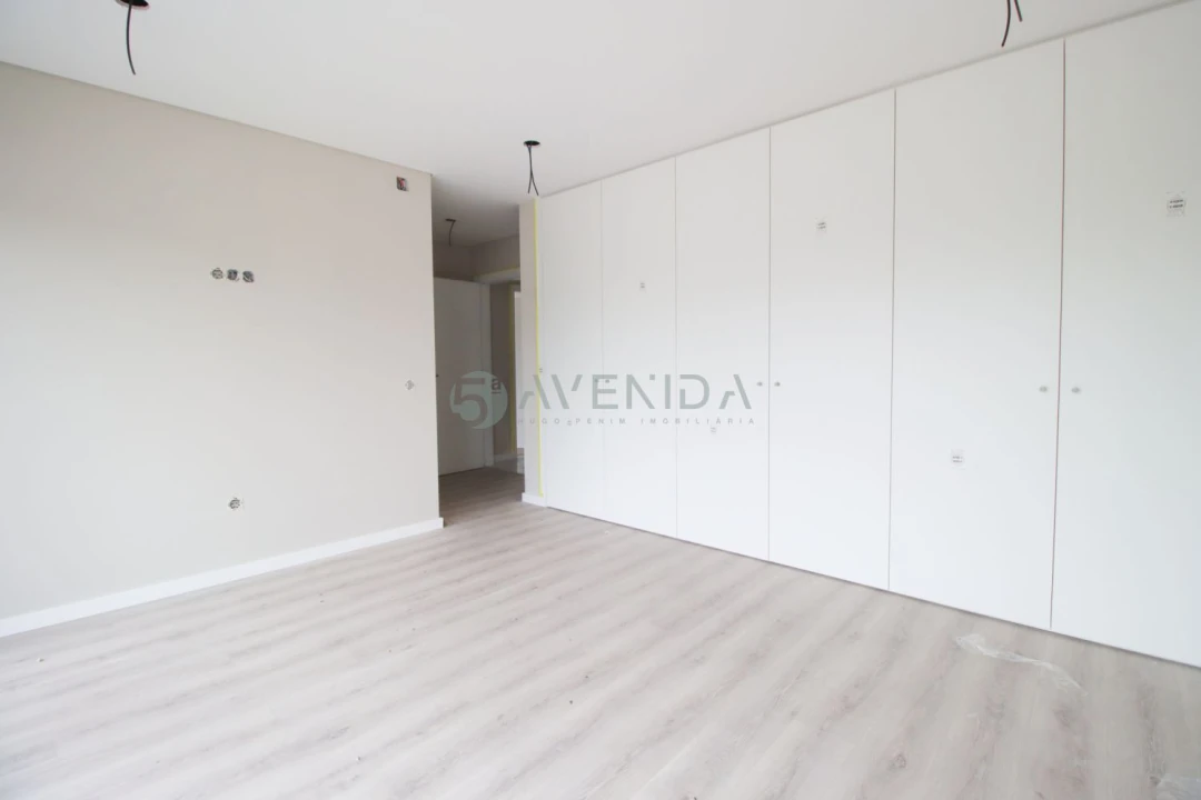 Moradia T5 para Venda em Alhos Vedros Foto 11