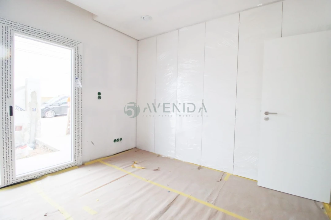 Moradia T3 para Venda em Fernao Ferro Foto 12