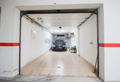 Garagem para Venda em Baixa da Banheira e Vale da Amoreira