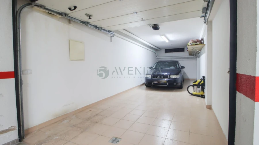 Garagem para Venda em Baixa da Banheira e Vale da Amoreira