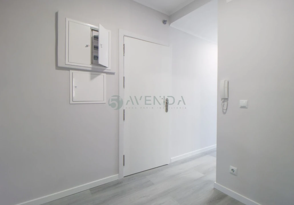 Apartamento T2 para Venda em Oeiras e São Julião da Barra, Paço de Arcos e Caxias Foto 11