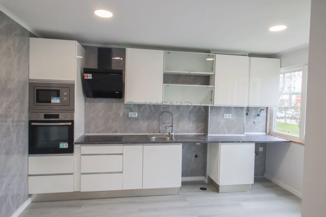 Apartamento T2 para Venda em Oeiras e São Julião da Barra, Paço de Arcos e Caxias Foto 16