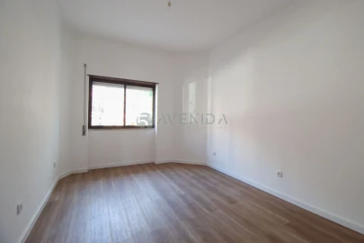 Apartamento T2 para Venda em Alto do Seixalinho, Santo André e Verderena