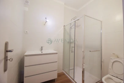 Apartamento T2 para Venda em Alto do Seixalinho, Santo André e Verderena