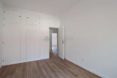 Apartamento T2 para Venda em Alto do Seixalinho, Santo André e Verderena