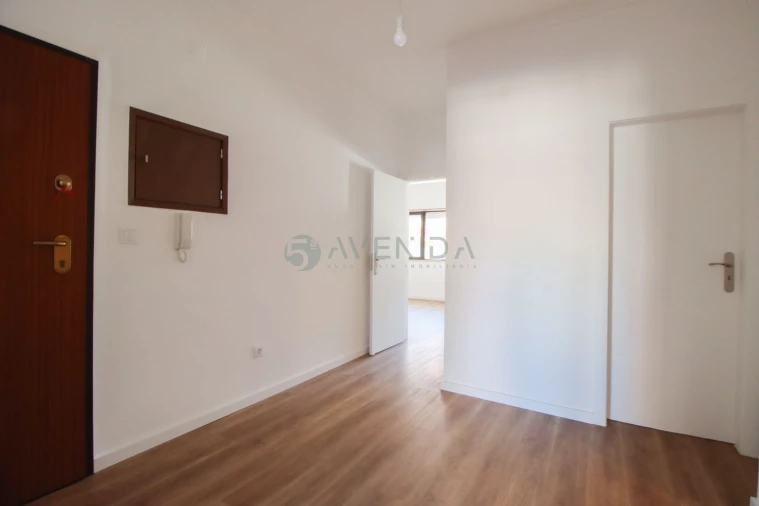 Apartamento T2 para Venda em Alto do Seixalinho, Santo André e Verderena Foto 5