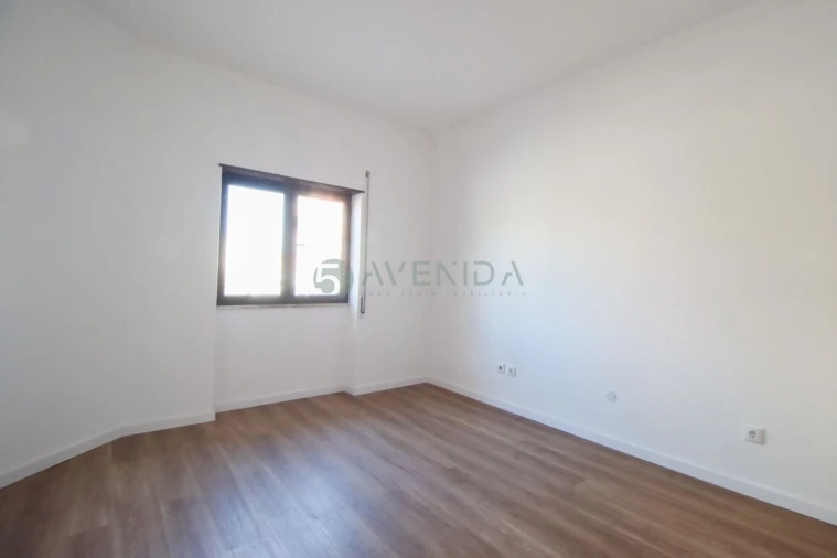 Apartamento T2 para Venda em Alto do Seixalinho, Santo André e Verderena Foto 8