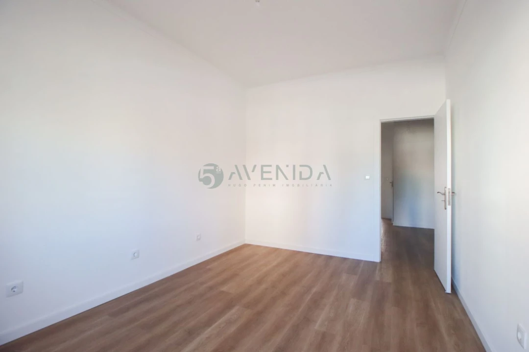 Apartamento T2 para Venda em Alto do Seixalinho, Santo André e Verderena Foto 11