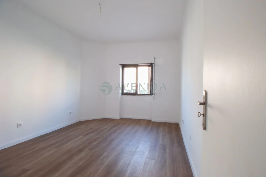 Apartamento T2 para Venda em Alto do Seixalinho, Santo André e Verderena Foto 7